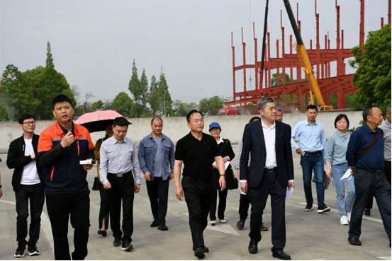 榮縣政協(xié)副主席鐘永平、新都區(qū)政協(xié)社法民宗委 主任高應濤一行蒞臨太和坊參觀考察
